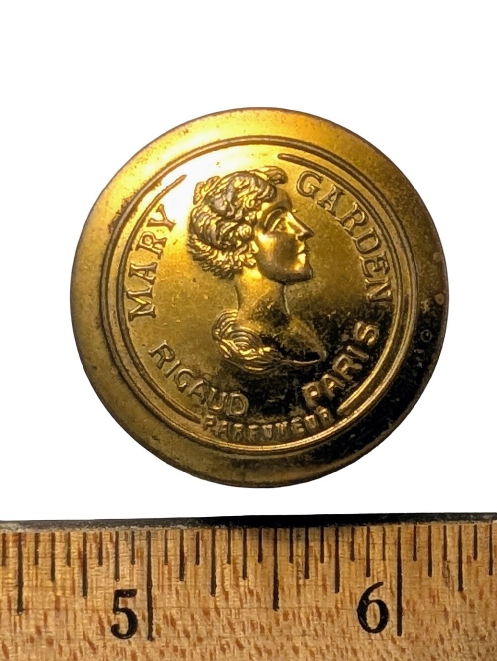 Antique Mary Garden Rigaud Paris Rouge Compact Embossed Brass With Puff & Rouge